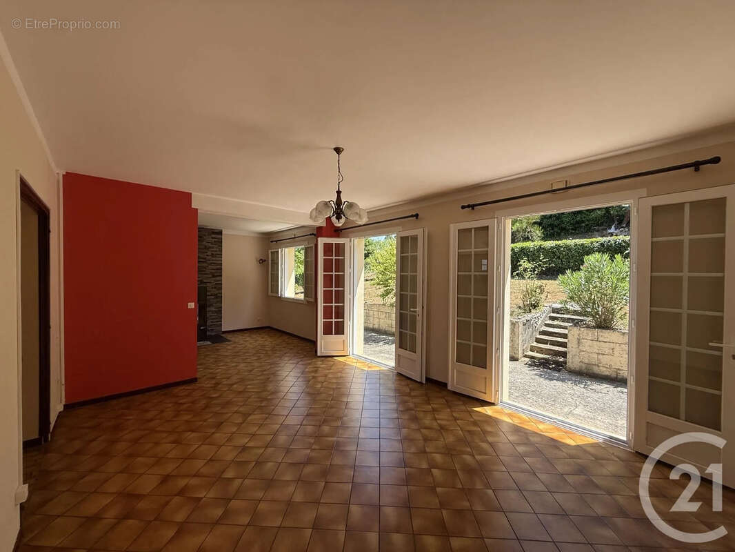 Maison 139 m² à Orthez  - photo 3