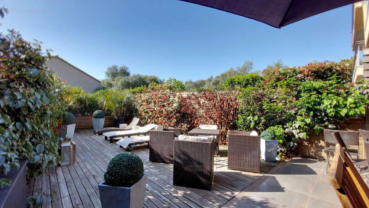 Appartement à PORTO-VECCHIO