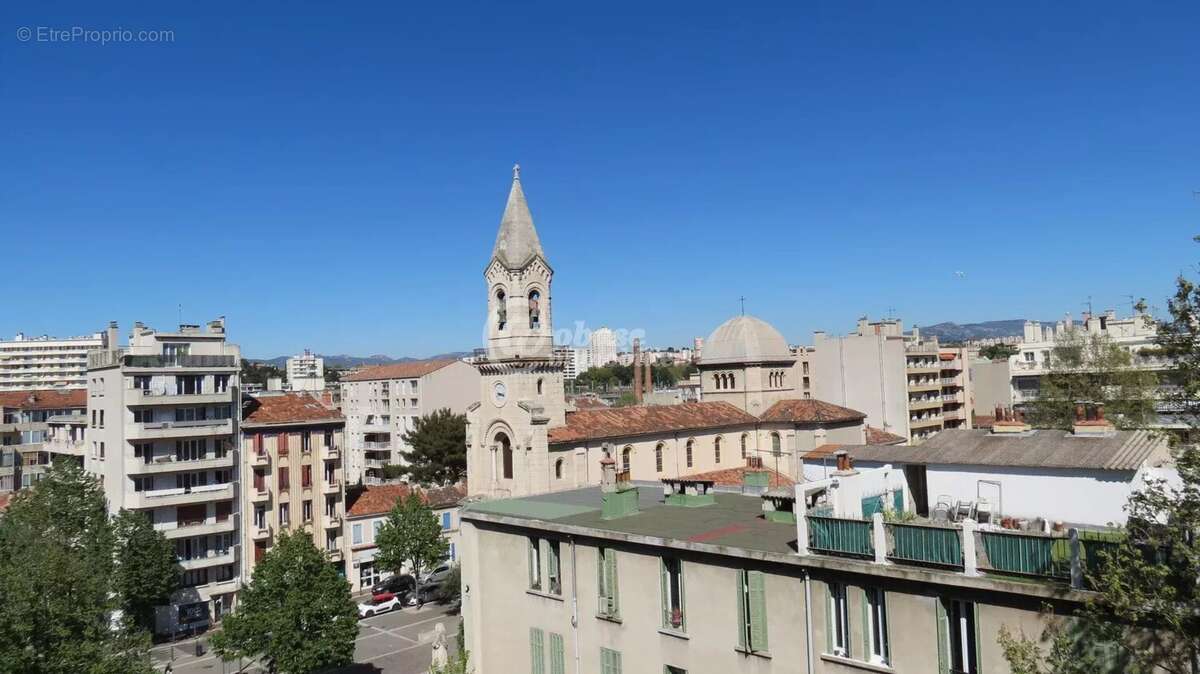 Appartement à MARSEILLE-5E