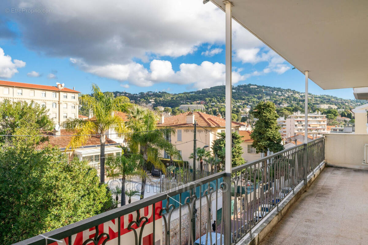 Appartement à CANNES