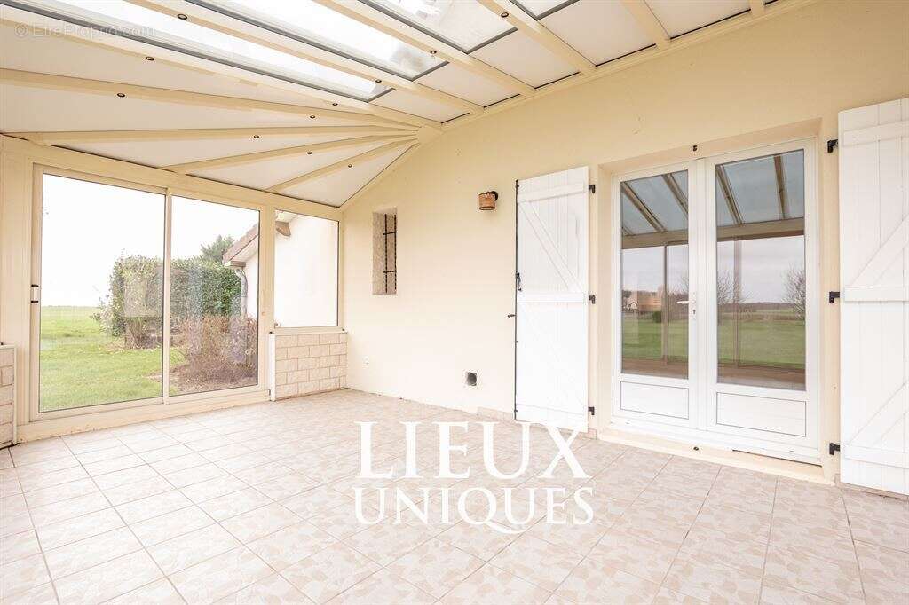 Maison à PRUNAY-CASSEREAU