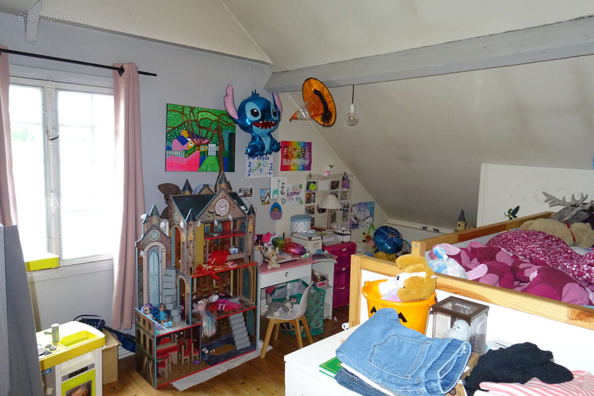 Maison à VILLIERS-SAINT-FREDERIC