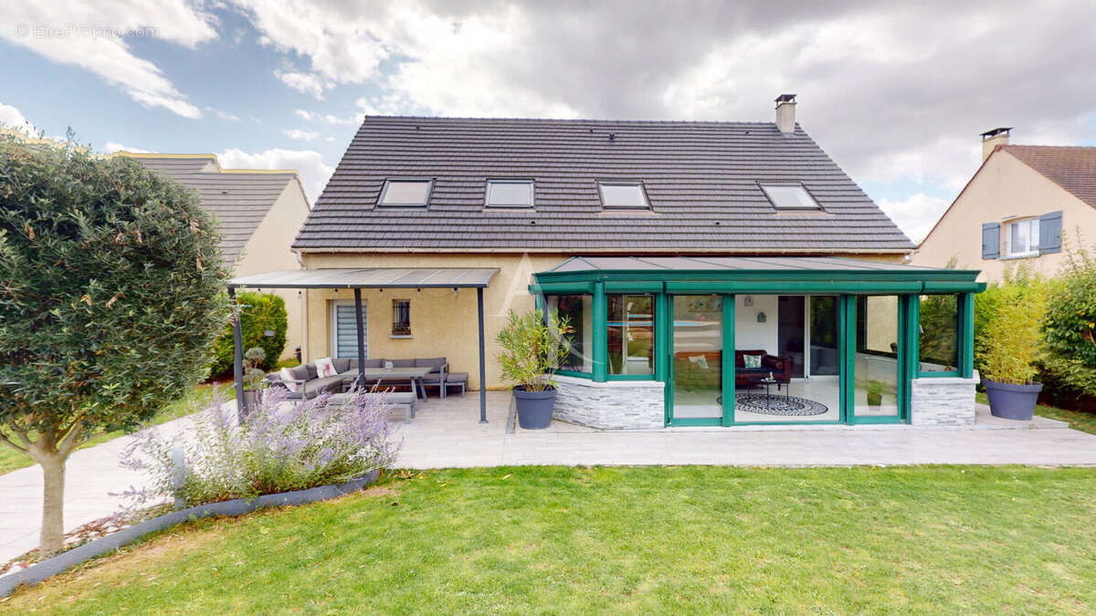 Maison à MAREUIL-LES-MEAUX