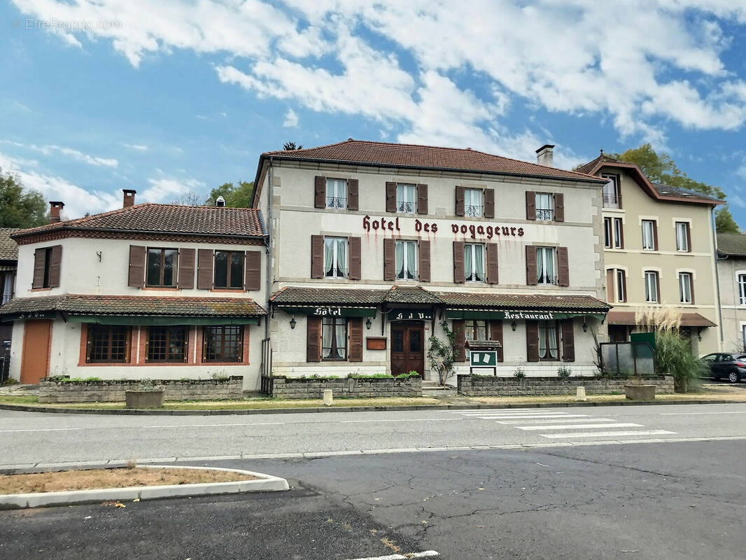 Commerce à VERTOLAYE