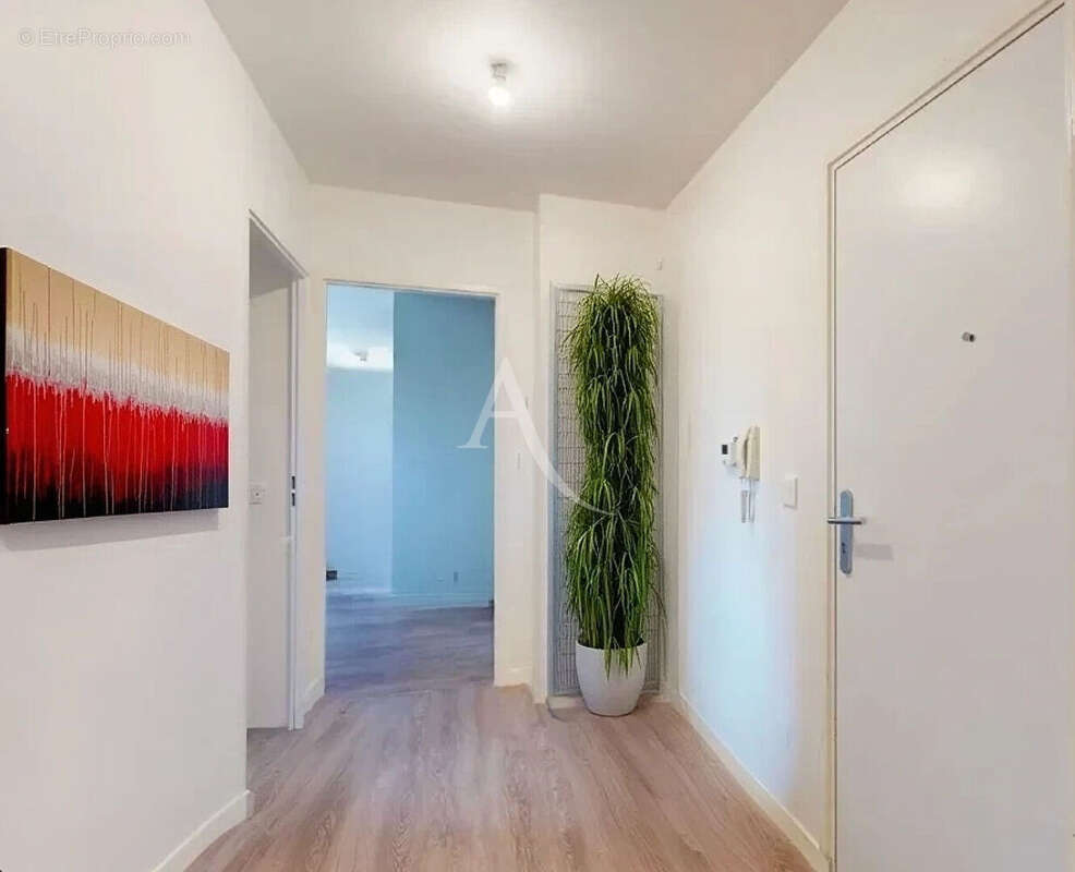 Appartement à PONTAULT-COMBAULT