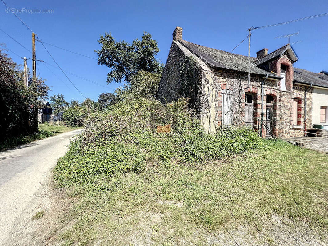 Maison à BAIN-DE-BRETAGNE