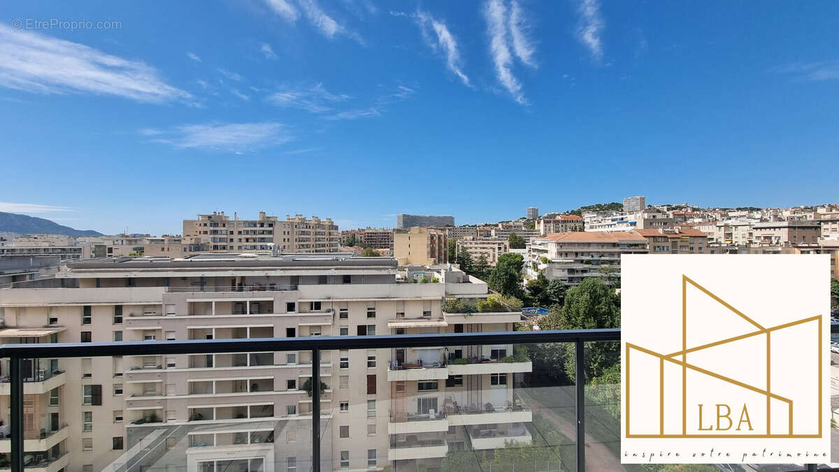 Appartement à MARSEILLE-8E