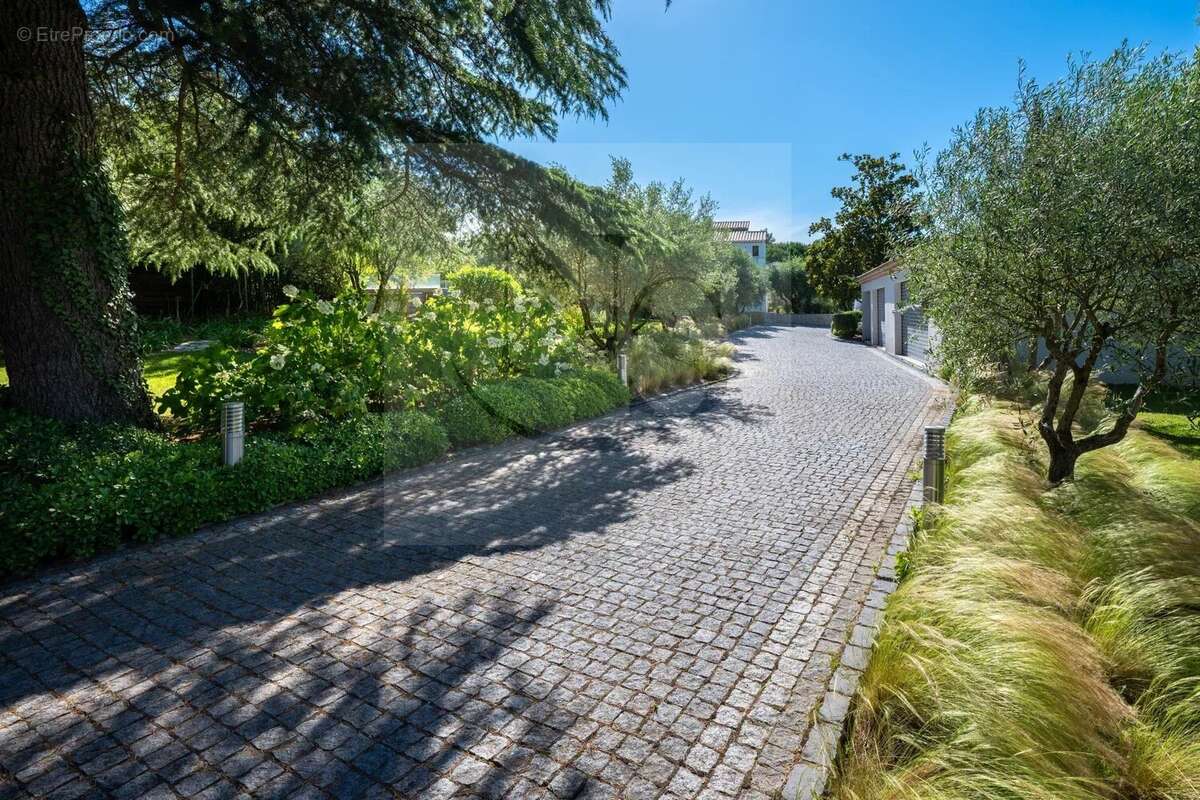Maison à AIX-EN-PROVENCE