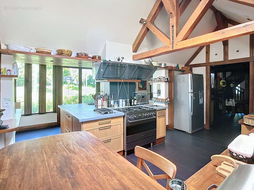 Maison à CHATEAUNEUF-EN-THYMERAIS