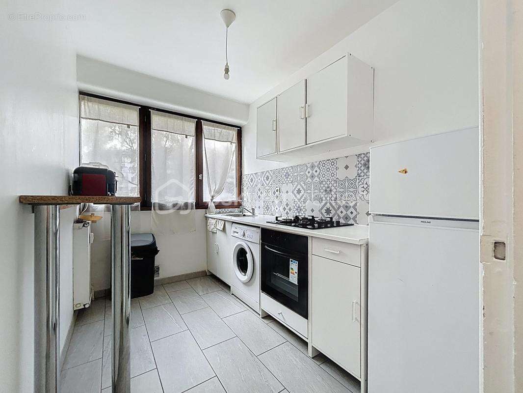 Appartement à CORBEIL-ESSONNES