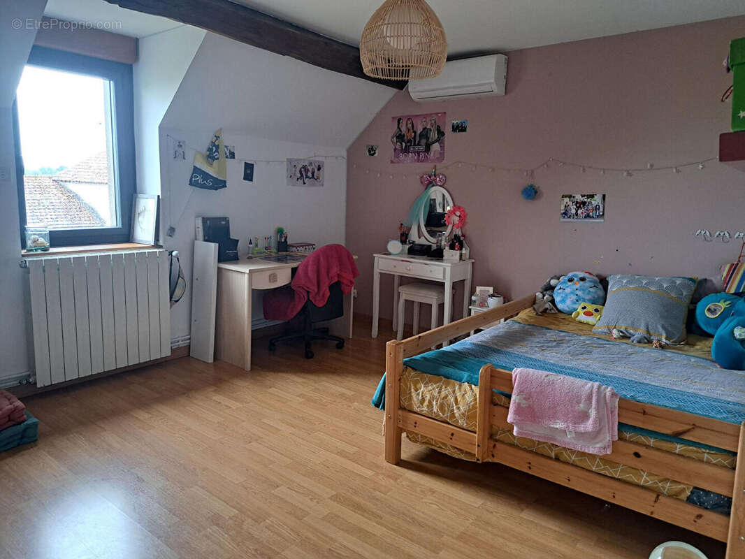 Maison à LA CHARITE-SUR-LOIRE