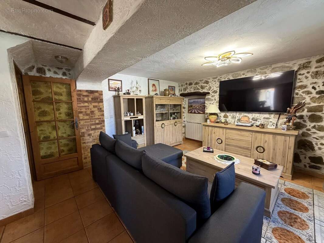 Maison à CONTES