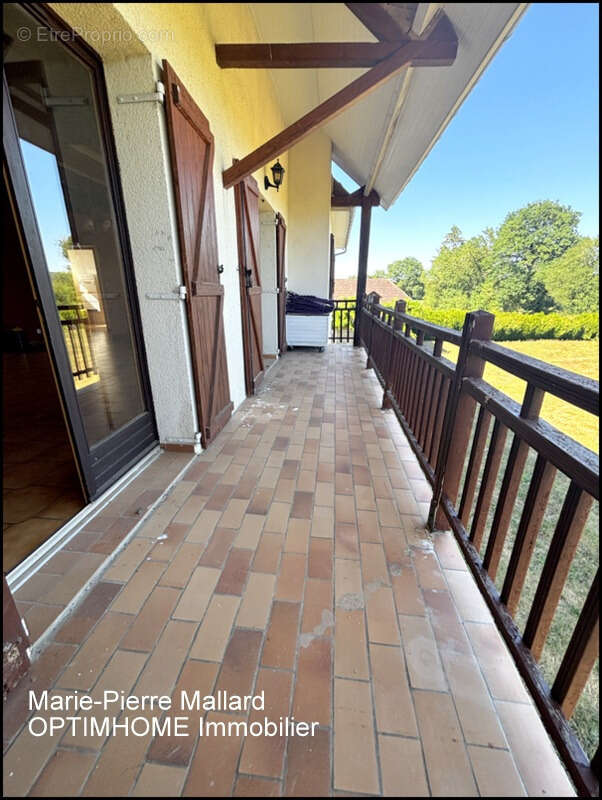 Maison familiale de 6 pièces THAURON (23) - photo 33