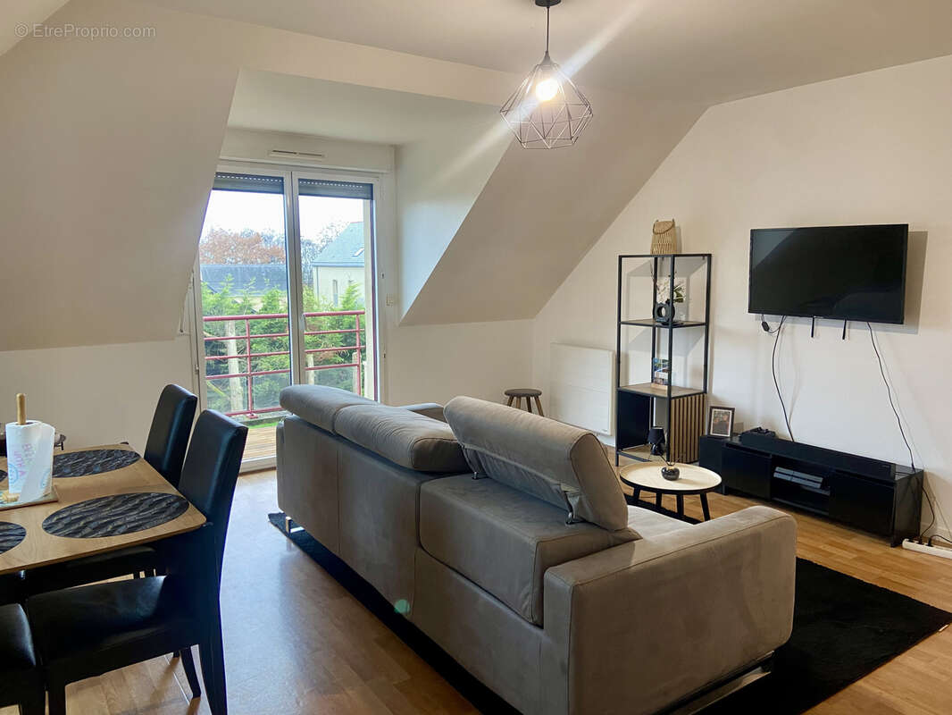 Appartement à JANZE