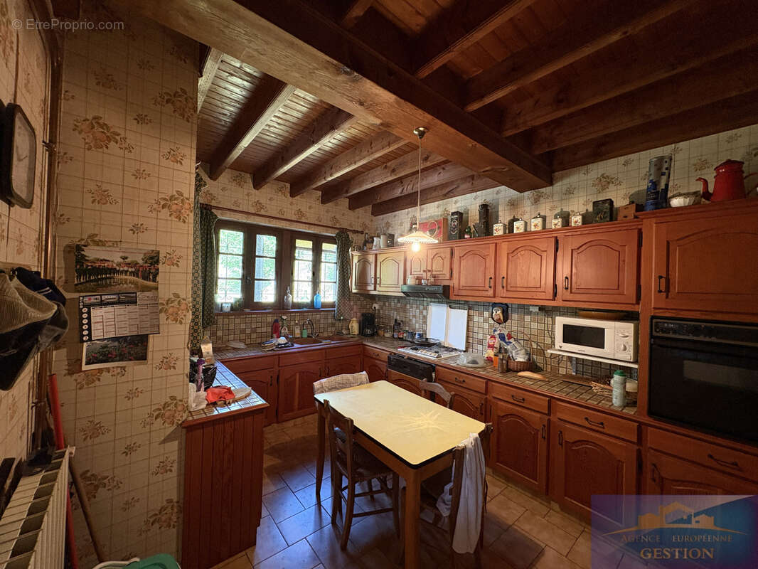 Maison à AUCUN
