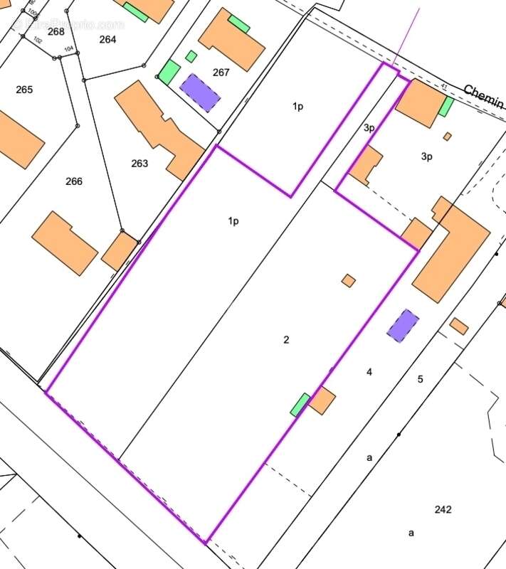 Terrain à CHATEAUBERNARD