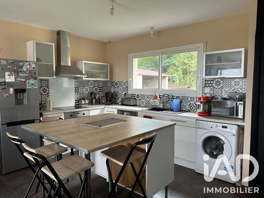 Maison 80 m² à Argagnon  - photo 2