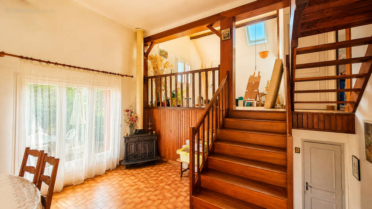 Maison à PIERRES