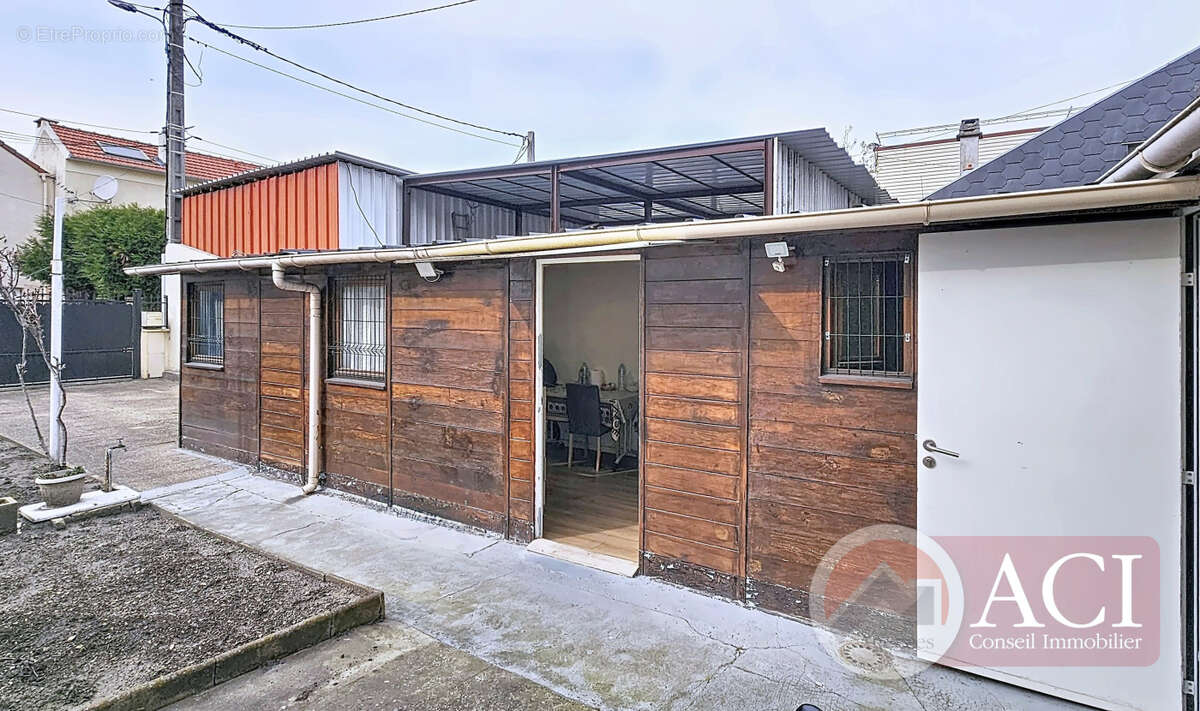 Maison à PIERREFITTE-SUR-SEINE