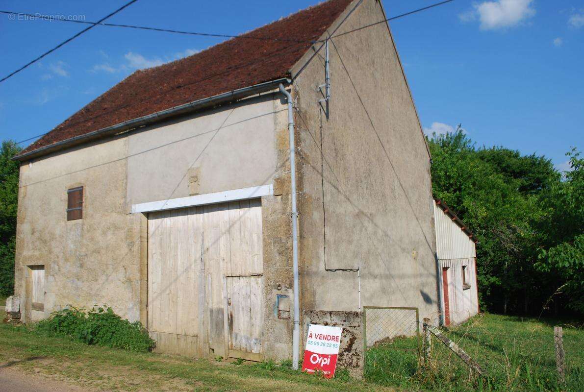 Maison à SAINT-MALO-EN-DONZIOIS
