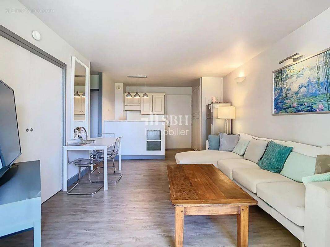 Appartement à SAUMANE-DE-VAUCLUSE