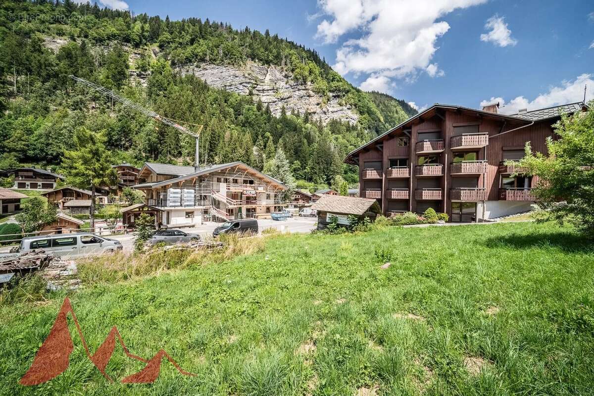 Terrain constructible de 817 m² à Morzine - Morzine Immobilier - photo 10