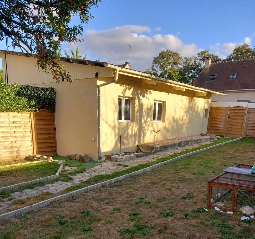 Maison à MONTIGNY-LES-CORMEILLES