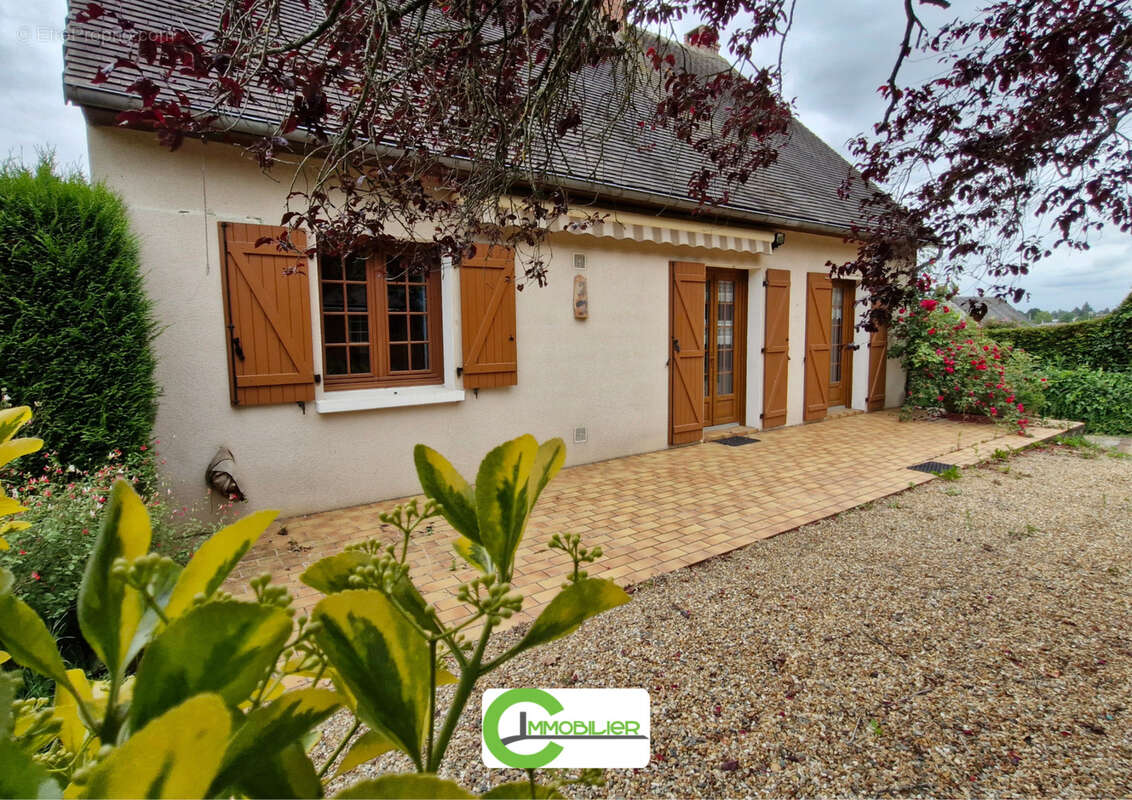 Maison à VIBRAYE