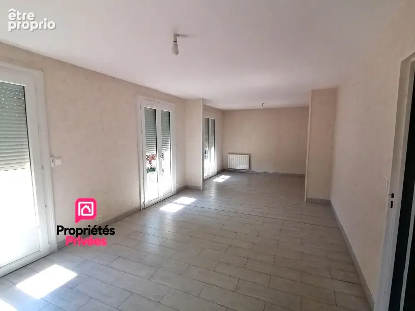 ARGENTAN (61200)  Pavillon 5 pièces, 3 chambres, 100 m2 environ , PRIX 183 750  honoraires 5% à la charge de l'acquéreur inclus  - photo 4