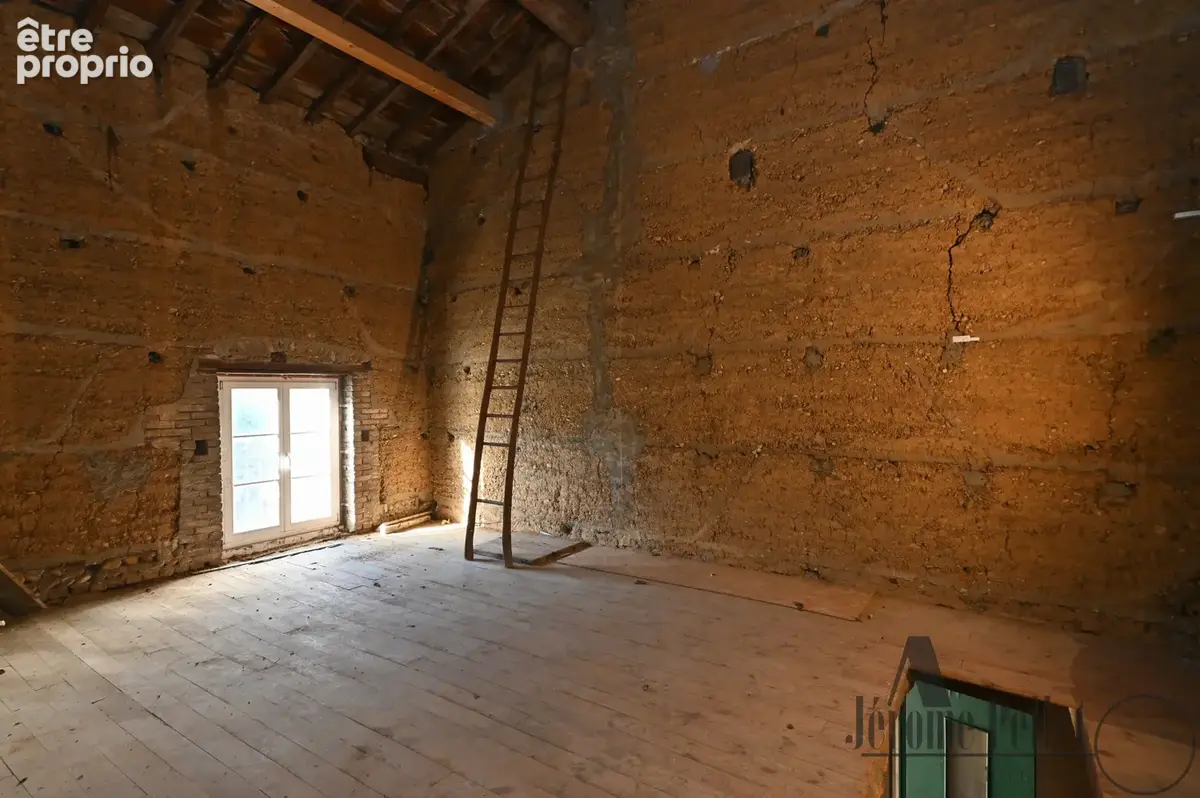 Maison ancienne avec cachet et beaux volumes - Centre de Ternay - photo 18