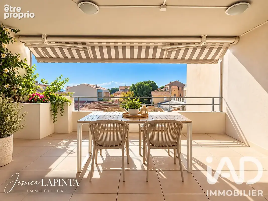 Photo 1 - Appartement à BANDOL