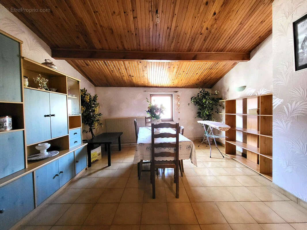 Maison à NOVEANT-SUR-MOSELLE