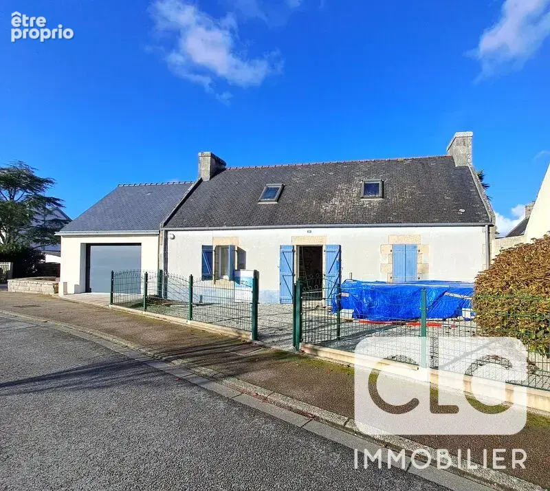 Maison à COMBRIT