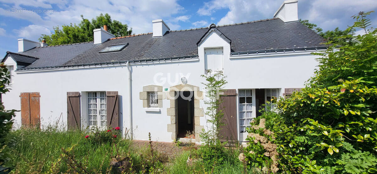 Maison à BRANDIVY