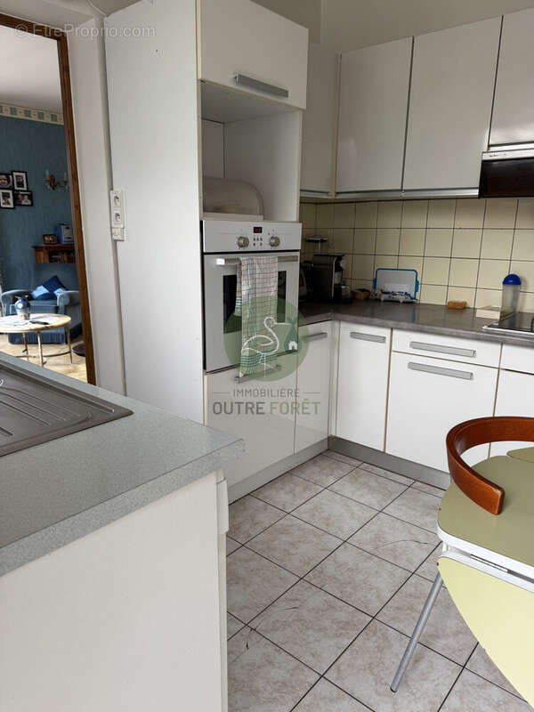 cuisine aménagée - Maison à MEMMELSHOFFEN