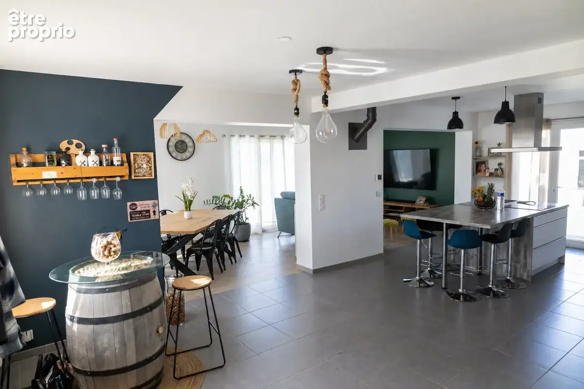 Villa contemporaine 5 chambres avec piscine   Autonome en électricité ! - photo 16