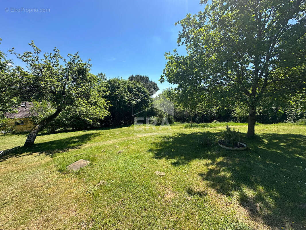 Maison 103m² à Saint Victor de Reno - photo 3