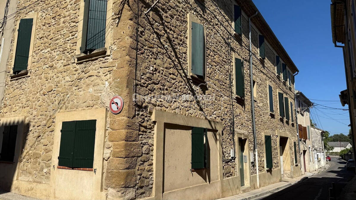 Appartement à AUBIGNAN