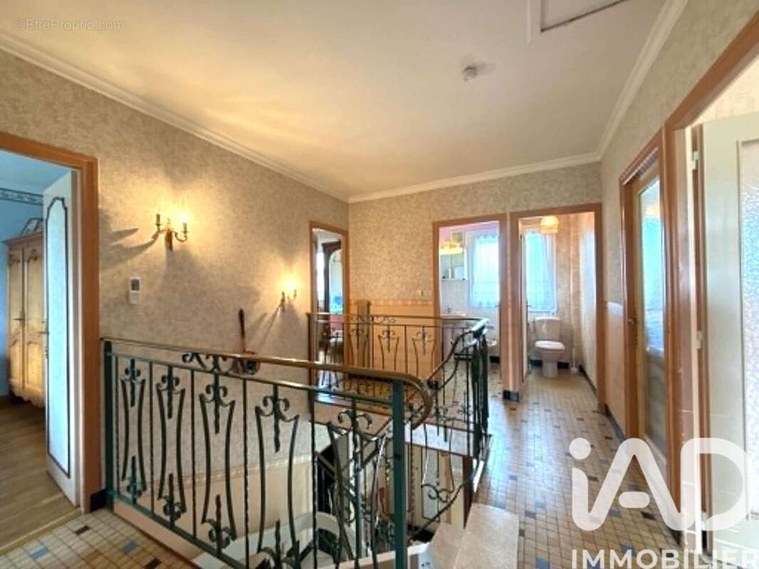 Photo 8 - Maison à FLEURY-LES-AUBRAIS