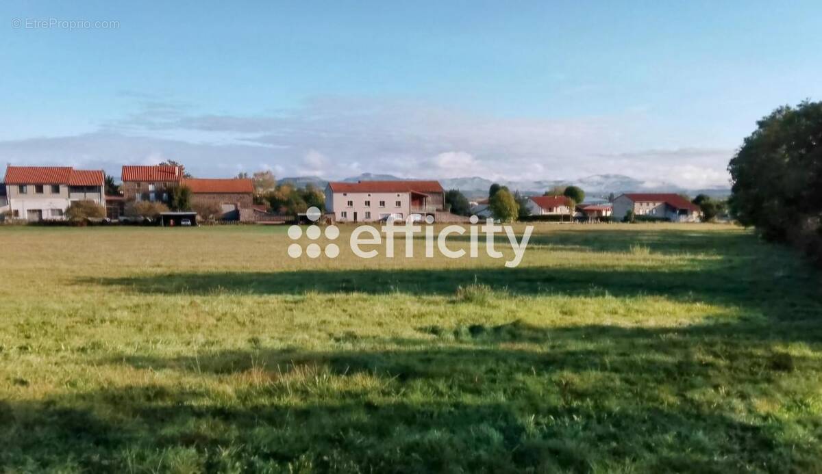 Terrain à CHASPUZAC