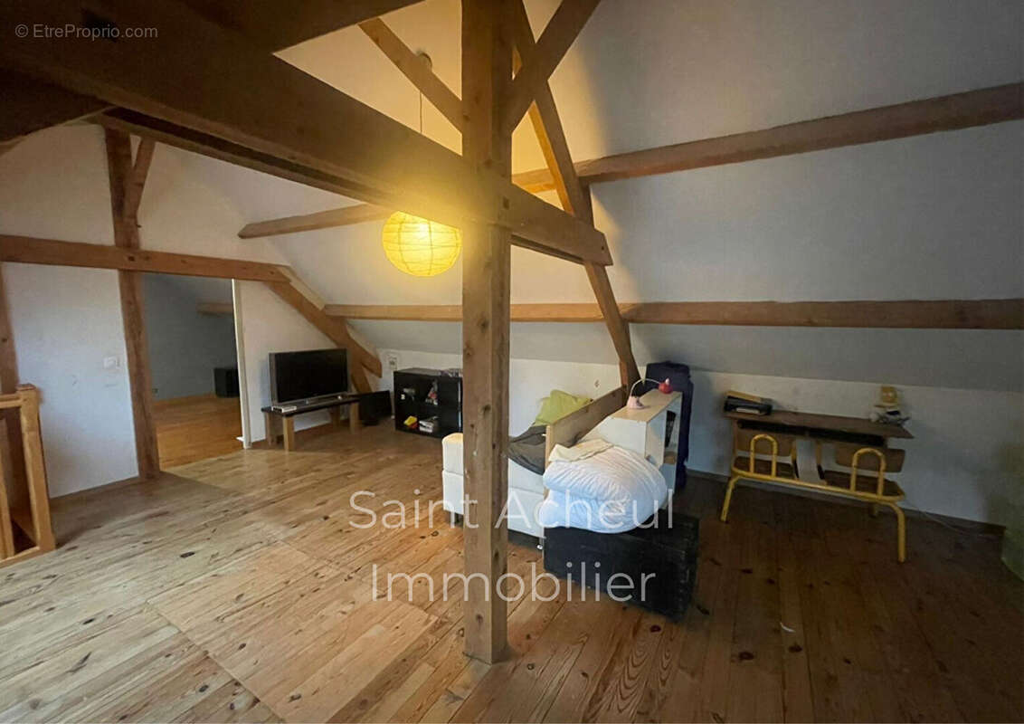 Maison à LAMOTTE-BREBIERE