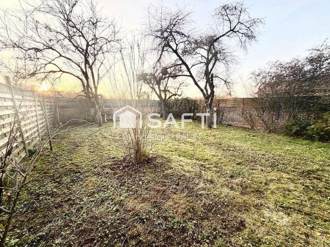 Photo 4 - Maison à LA NEUVILLE-AU-PONT