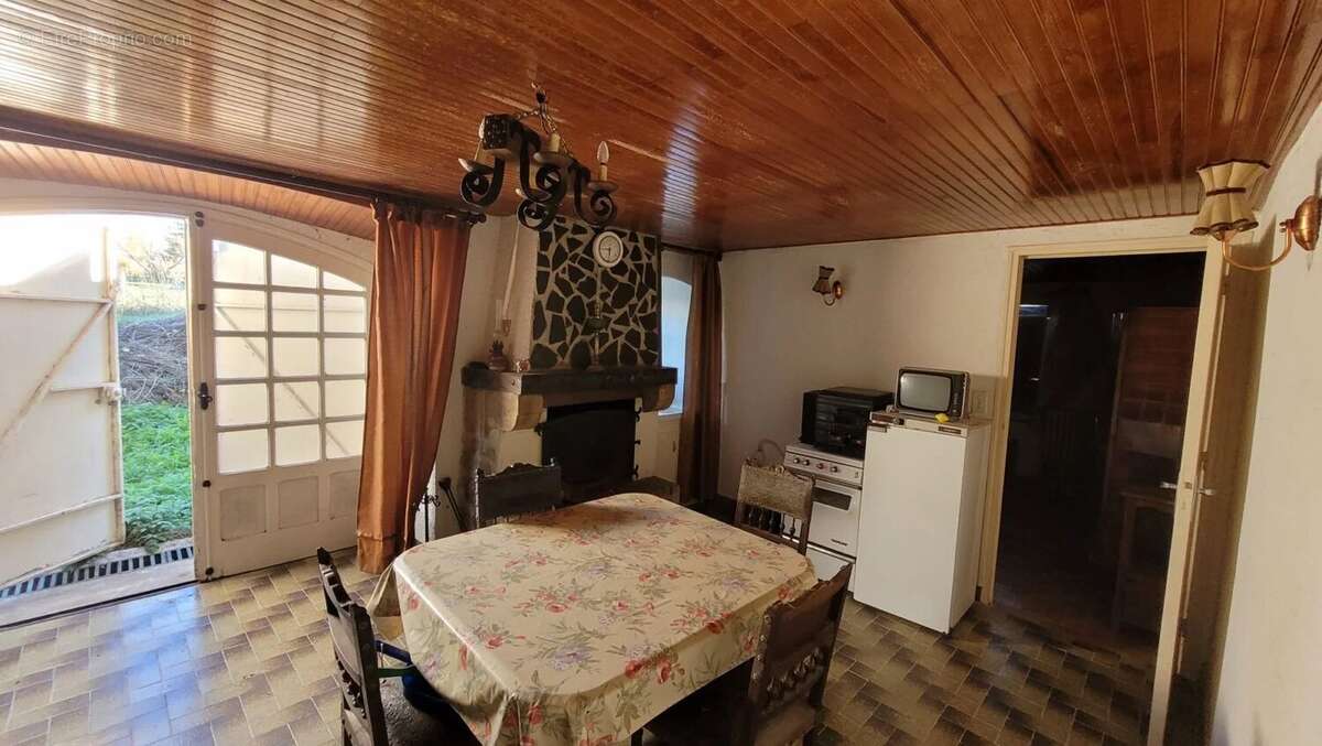 Maison à MAZET-SAINT-VOY