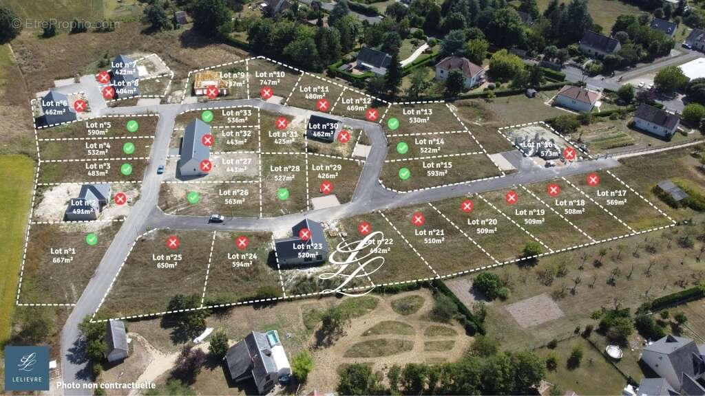 Terrain à SAINTE-MAURE-DE-TOURAINE