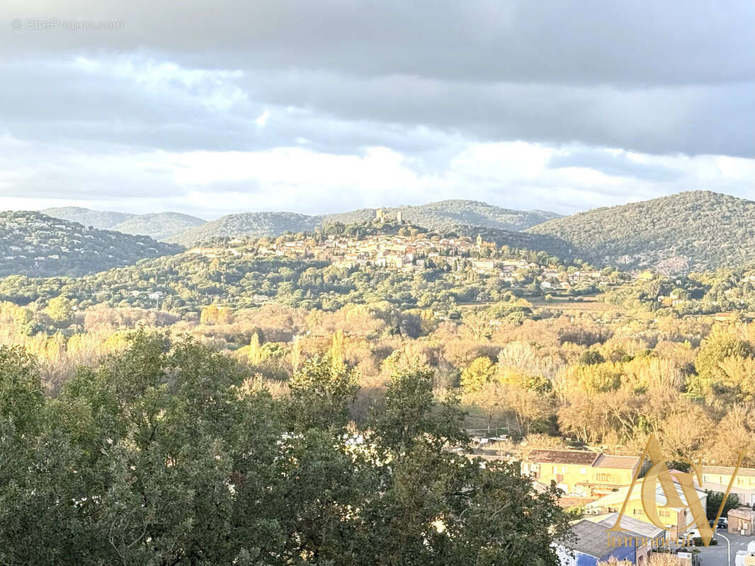 T3 traversant haut de gamme vue dégagée - Cogolin 5 - Appartement à COGOLIN