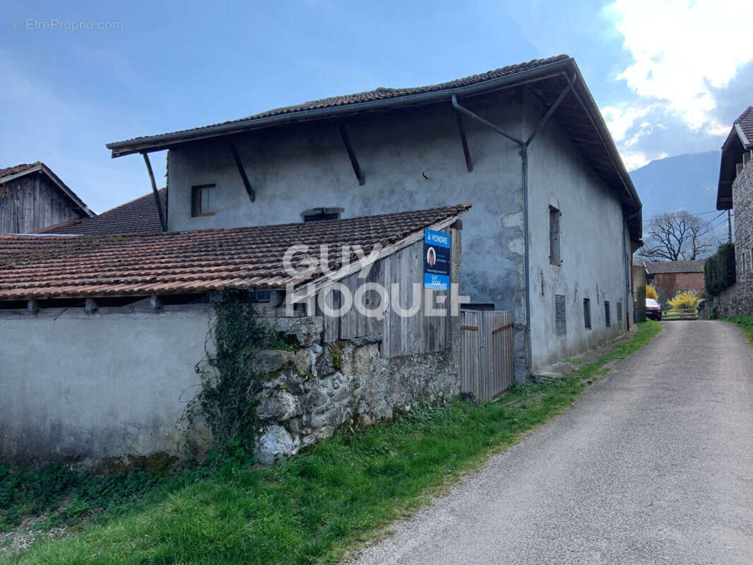 Maison à BARRAUX