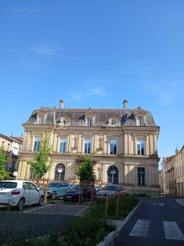 Appartement à VILLENEUVE-SUR-LOT
