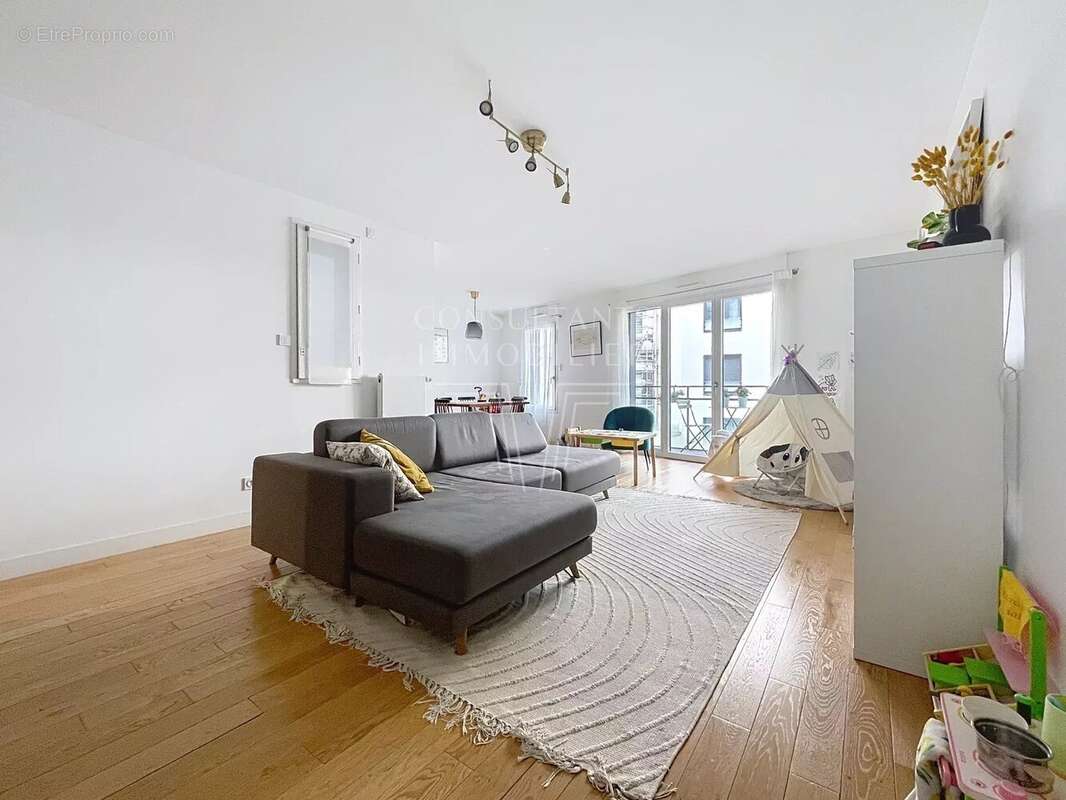 Appartement à PARIS-9E