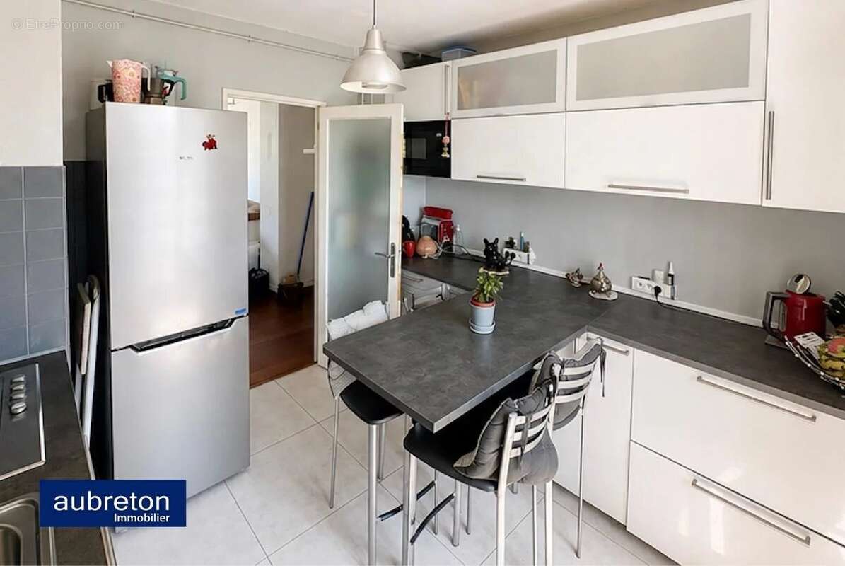 Appartement 86 m² à Grenoble  - photo 9