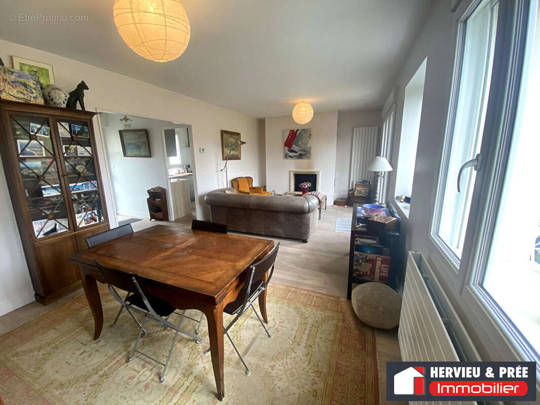 Maison à OUISTREHAM